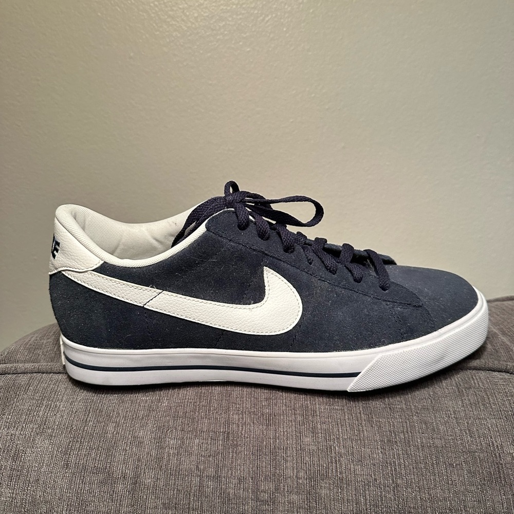 Nike Men’s Sneakers Size 11